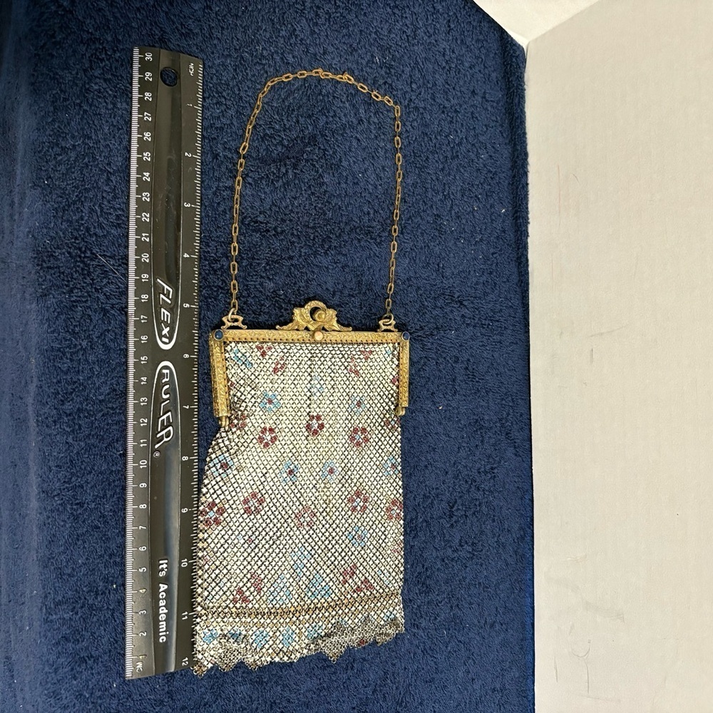 Antique 1920s Art Deco Enamel Mesh Flapper Purse Mandalian Mfg Co Ornate Frame